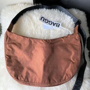NWT Baggu Crescent Bag Medium - Brown